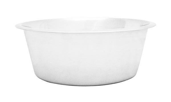 https://www.globalgilson.com/content/images/thumbs/0009567_5qt-round-stainless-steel-pan_600.jpeg